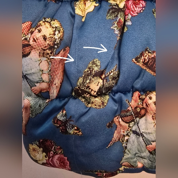 Betsy Johnson Youth Angel Puffer Vest with Faux Fur. Callouts - Picture 4 of 5